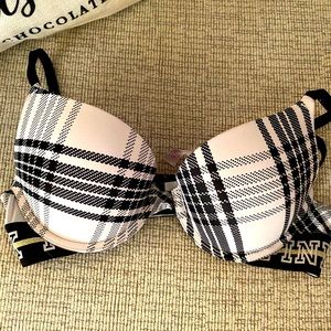 PINK Wear Everywhere